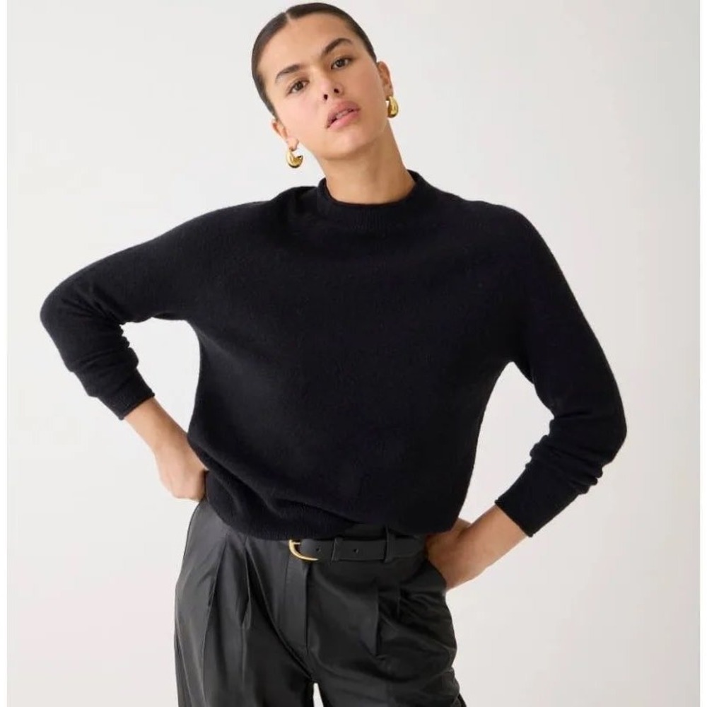 J.Crew | 2023 Black Rollneck Sweater in Supersoft Yarn XS‎ Wool Blend BD613